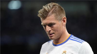 توني كروس يحسم قراره النهائي بشأن تجديد عقده مع ريال مدريد