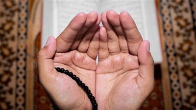 دعاء 29 رمضان 2023.. اللَّهُمَّ ارْزُقْنِى لَيْلَةَ الْقَدْرِ وصَيِّرْ لِى كُلَّ عُسْرٍ إِلَى يُسْرٍ