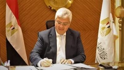 وزير التعليم العالي يوجه برفع درجة الاستعداد بالمستشفيات الجامعية خلال عيد الفطر المبارك