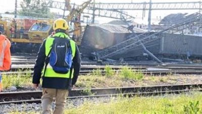 خروج قطار عن القضبان فى إيطاليا يتسبب فى شلل حركة السكك الحديدية