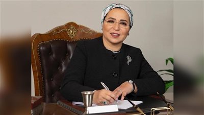 قرينة الرئيس السيسي تهنئ الشعب المصري بمناسبة عيد الفطر المبارك