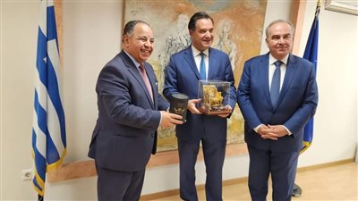 توقيع مذكرة تفاهم لإطلاق حوار دورى بين وزارتى المالية بمصر واليونان