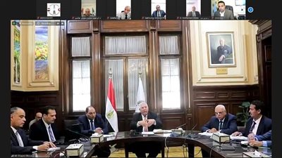 وزير الزراعة يجتمع مع مديري مديريات الزراعة والطب البيطري