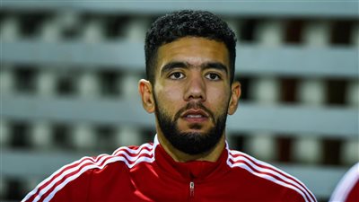 أحمد قندوسي: نحترم الرجاء وهدفنا التأهل.. وسعيد بأجواء غرف خلع ملابس الأهلي