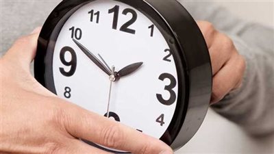 التوقيت الصيفي.. موعد تغيير الساعة في مصر