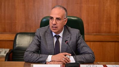  الدكتور سويلم يتابع الإستعدادات الحالية لفترة أقصى الإحتياجات