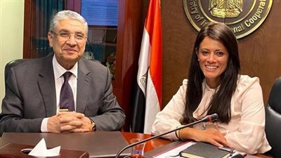 فوز مشروع محطة كهرباء جنوب حلوان بجائزة عبداللطيف يوسف الحمد التنموية في الوطن العربي 