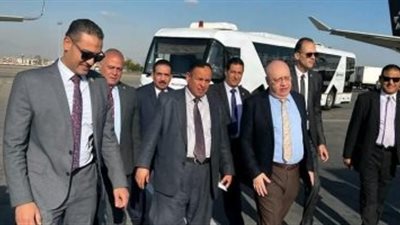 رئيس مصلحة الجمارك يعود إلى القاهرة عقب زيارة ناجحة لكوريا الجنوبية