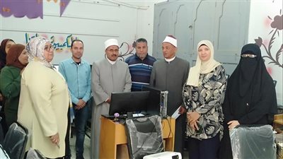 تدريب أخصائيي شؤون الطلاب بمعاهد السويس الأزهريةعلى الحاسب الآلي