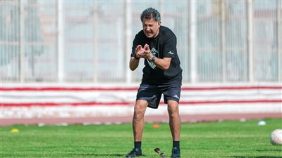 لمفاجأة الأهلي.. أوسوريو يحفظ لاعبي الزمالك طريقة اللعب الجديدة