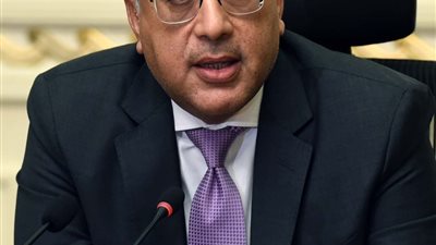 رئيس الوزراء يهنئ شيخ الأزهر بعيد الفطر المبارك