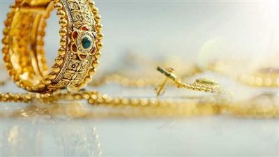 أسعار الذهب والدولار.. عيار 21 يصل إلى 2640 جنيه