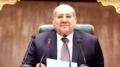 رئيس مجلس الشيوخ يبعث برقية تهنئة للرئيس السيسى بمناسبة عيد الفطر