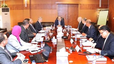 سمير: الموافقة على عدد من التيسيرات الجديدة للمستثمرين الحاصلين على وحدات بالمجمع الصناعي بالمحلة الكبرى 