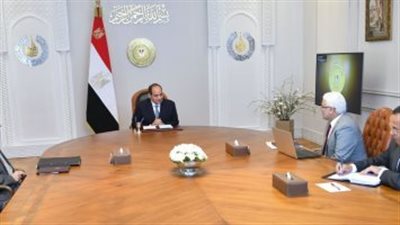 الرئيس السيسي يوجه بإعداد حزمة حوافز وإعفاءات بالمناطق الصناعية واللوجستية