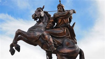 شخصيات من التاريخ.. 