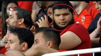 ظهر في السوبر.. قصة مشجع الأهلي الكفيف: يعمل إمام مسجد