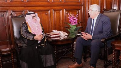 وزير الزراعة يبحث آفاق التعاون مع الرئيس التنفيذي للمركز الوطني لتنمية الغطاء النباتي