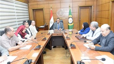 محافظ الدقهلية يلتقي بممثلي وزارة الإنتاج الحربي والاتصالات  لتفعيل المنظومة الرقمية لحوكمة وإدارة أملاك الدولة
