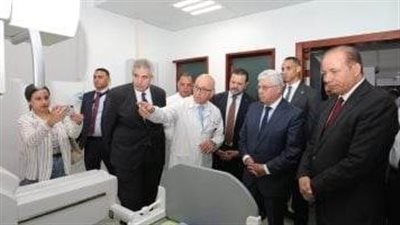 عاشور يُشيد بـ 