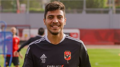 الدوري المصري.. محمد شريف يقود هجوم الأهلي أمام إنبي