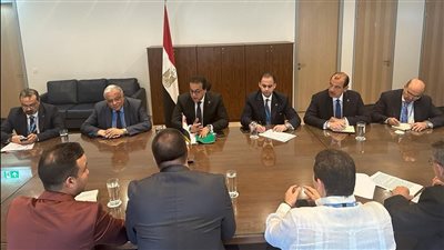 وزير الصحة يناقش مع نظيره الكوبي التعاون في تصنيع الأدوية وأبحاث تطوير وإنتاج اللقاحات  