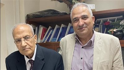 د. شريف مختار رائد طب الحالات الحرجة ضيف «حدوتة مصرية» بإذاعة الشرق الأوسط