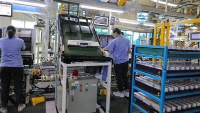 رئيس اقتصادية قناة السويس يتفقد خطوط إنتاج ميديا للأجهزة الكهربائية بجوانزو الصينية من منطقة السخنة الصناعية