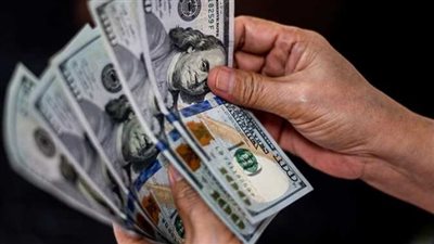 أسعار الذهب والدولار اليوم الإثنين 29 مايو 2023.. انهيار في الصاغة