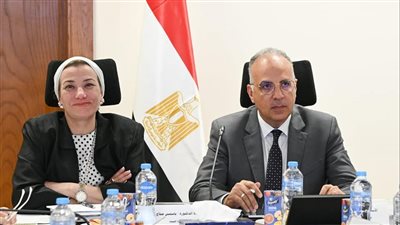 سويلم : إتخاذ القرارات اللازمة فى أسرع وقت تيسيراً على المستثمرين وأصحاب طلبات التراخيص ودفعاً لعجلة التنمية 