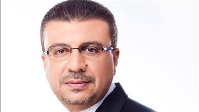 الجامعة الأمريكية تمنح 