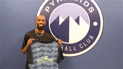 لمدة 3 مواسم.. رسميًا بيراميدز يعلن تجديد عقد بلاتي توريه