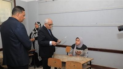 التعليم تحقق فى بعض السلبيات بالامتحانات العملية للدبلومات الفنية 2023