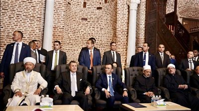 وزير السياحة : من المتوقع أن تشهد الفترة القادمة زيادة أعداد السائحين الكازاخيين لمصر