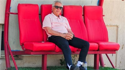 ريان يقود هجوم.. حلمي طولان يعلن تشكيل سيراميكا لمباراة سموحة بالدورى