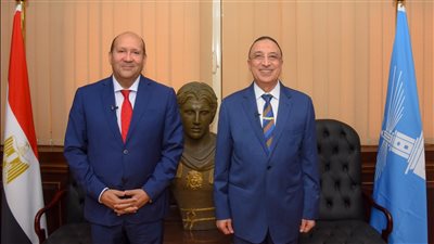 محافظ الإسكندرية يتابع مراحل تنفيذ المبادرة الوطنية للمشروعات الخضراء الذكية 