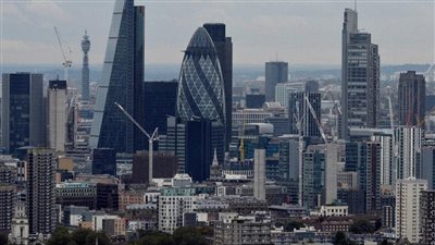 تدمير الدولار وإنهيار القطاع العقاري.. خبير إقتصادي عالمي يوضح الحقيقة