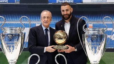 بيريز حقق حلم طفولتي.. بنزيما: كنت أتمنى الاعتزال في ريال مدريد