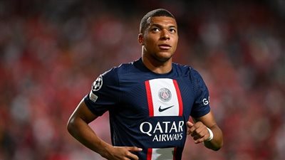 بيان رسمي.. مبابي يُعلن عدم تمديد عقده مع باريس سان جيرمان