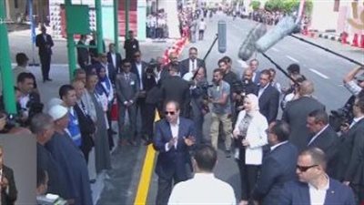 رئيس الوزراء: ملتزمون بأسعار تسليم القمح رغم انخفاضه عالميا