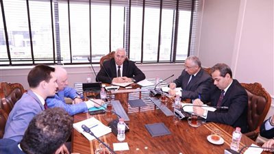 وزير الزراعة يبحث مع كبرى الشركات الروسية آفاق التعاون في مجال إنتاج التقاوى 