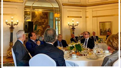 أبو العينين لرؤساء كبري الشركات الفرنسية:  السيسي الداعم الأول للقطاع الخاص 