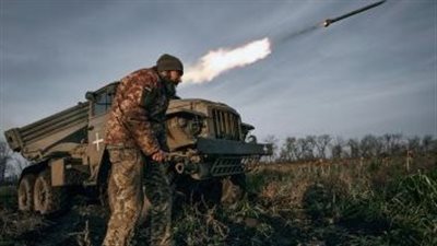 كندا تزود أوكرانيا بآلاف البنادق الهجومية وأكثر من مليون طلقة