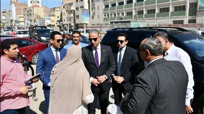 محافظ الفيوم يتفقد لجان الثانوية العامة للاطمئنان على سير الامتحانات