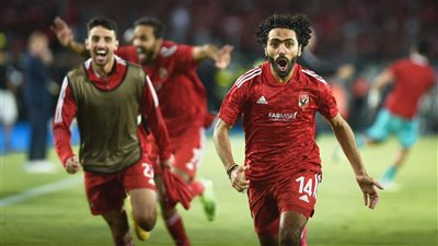 بعد العرض السعودي الضخم.. الأهلي يطالب حسين الشحات بسرعة حسم موقفه