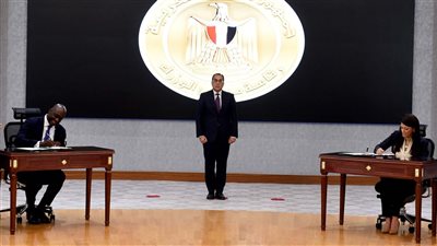 مدبولي يشهد اتفاقية لتعيين مؤسسة التمويل الدولية مستشاراً استراتيجياً للحكومة لتنفيذ برنامج الطروحات الحكومية