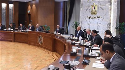 رئيس الوزراء يتابع جهود دفع الحركة السياحية في 