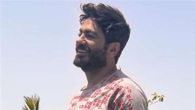 مواهب نجل تامر حسني.. مخرج ومصور في كي جي 1 (صور)