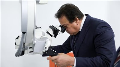 وزير الصحة يتفقد التشغيل التجريبي بمستشفى التأمين الصحي بالعاصمة الإدارية الجديدة 