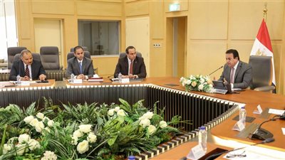 وزير الصحة يتابع تنفيذ إجراءات خطة التأمين الطبي لاحتفالات عيد الأضحى المبارك